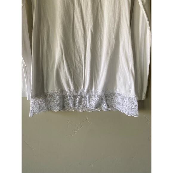 Downeast White Long Sleeve Lace Tee- size medium - Picture 2 of 4